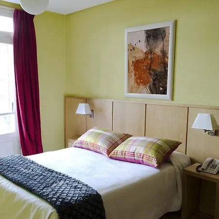 Hotel Del Mar 2*