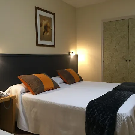 Del Mar ホテル 2*
