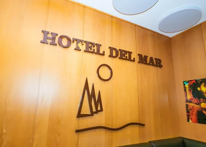Hotel Del Mar 2*